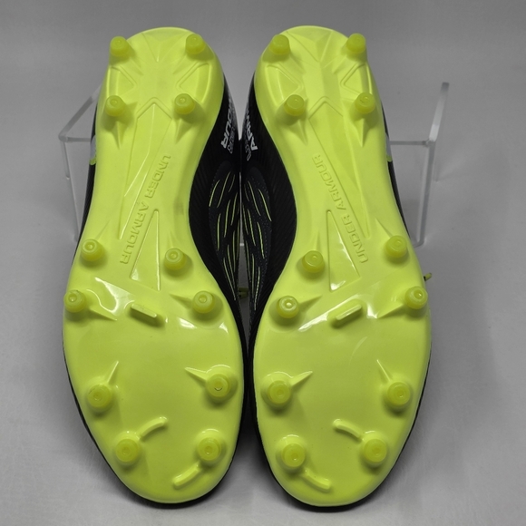Under Armour Unisex UA Men 7.5/Wmns 9 Magnetico Select 4 FG Soccer Cleats Black